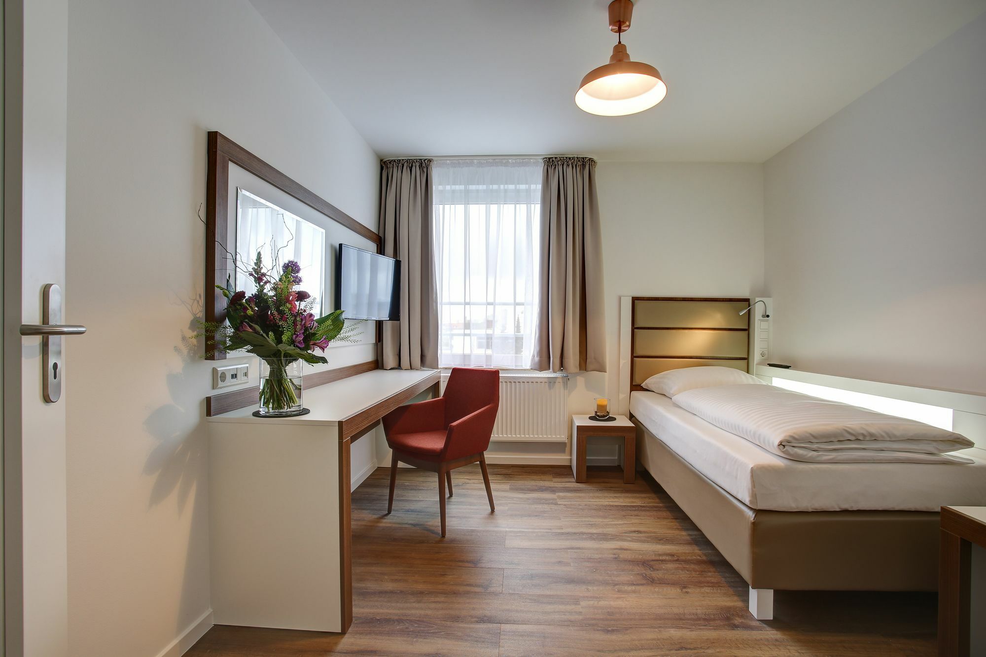 Aparthotel Ina Boutique 030 Hannover-city 3*